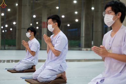 ภาพ No.47347:ประมวลภาพกิจวัตร-กิจกรรม ธรรมทายาท ในโครงการบรรพชาอุปสมบทหมู่ รุ่นเข้าพรรษา