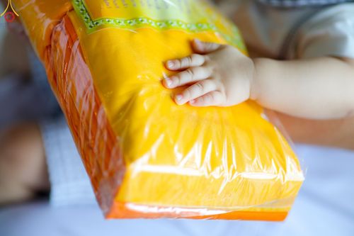 ภาพ No.51930:ประมวลภาพพิธีกฐินสัมฤทธิ์ ปีที่ 15 และกฐินสมทบ วัดกัลยาณมิตรทั้งภายในและต่างประเทศ ปีที่ 5