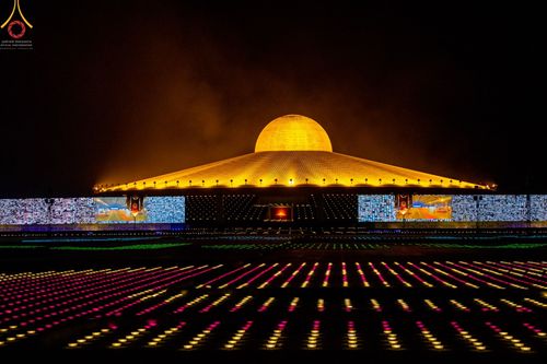 ภาพ No.41104:กิจกรรมงานบุญสวดมนต์ข้ามปีออนไลน์ เนื่องในเทศกาลส่งท้ายปีเก่า ต้อนรับพุทธศักราชใหม่ 2565