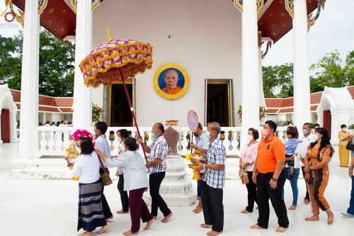 ภาพ No.53258:ประมวลภาพพิธีทอดกฐินสามัคคี ณ วัดโบสถ์บน จ.นนทบุรี