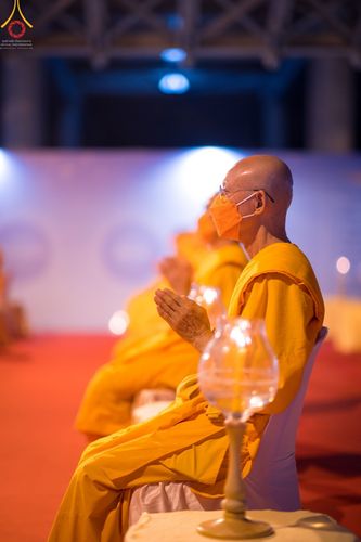 ภาพ No.41966:พิธีฉลองชัยสวดมนต์ บทธัมมจักกัปปวัตตนสูตร 4,000,002,565 จบ เพื่อเป็นสิริมงคลตอนรับศักราชใหม่