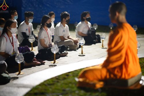 ภาพ No.46472:พิธีจุดโคมวิสาขประทีป วันวิสาขบูชา พ.ศ. 2565 ณ ประเทศอินโดนีเซีย