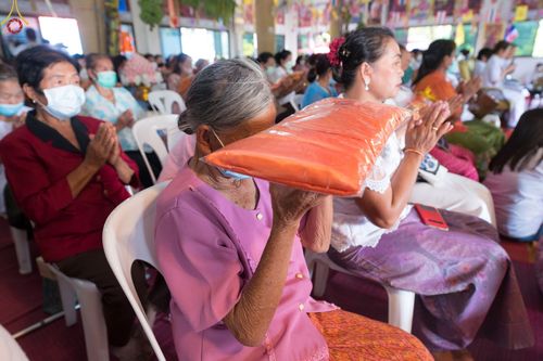 ภาพ No.55870:ประมวลภาพพิธีทอดกฐินสามัคคี ณ วัดโคกสมบูรณ์ จ.ลพบุรี (วันที่ 23 ตุลาคม พ.ศ. 2565)