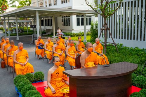 ภาพ No.44441:ประมวลภาพพิธีปลงผม โครงการบรรพชาสามเณรหน่อแก้วเปรียญธรรมรุ่นที่ 10