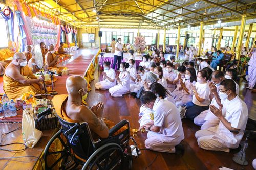 ภาพ No.54469:ประมวลภาพพิธีทอดกฐินสามัคคี ณ วัดปากน้ำโจ้โล้ จ.ฉะเชิงเทรา (วันที่ 18 ตุลาคม พ.ศ. 2565)