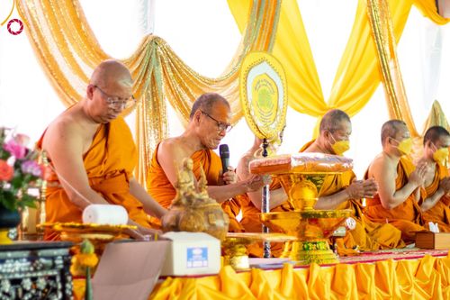 ภาพ No.56558:ประมวลภาพพิธีทอดกฐินสามัคคี ณ ที่พักสงฆ์ห้วยหนึ่ง อ.สวนผึ้ง จ.ราชบุรี