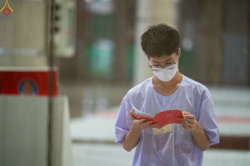 ภาพ No.47352:ประมวลภาพกิจวัตร-กิจกรรม ธรรมทายาท ในโครงการบรรพชาอุปสมบทหมู่ รุ่นเข้าพรรษา