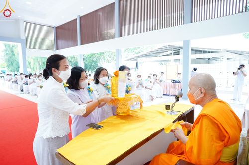 ภาพ No.52135:ประมวลภาพพิธีสักการะพระมงคลเทพมุนี (สด จนฺทสโร) ณ ศูนย์ปฏิบัติธรรมพระมงคลเทพมุนี