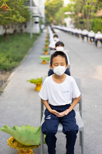 ภาพ No.44442:ประมวลภาพพิธีปลงผม โครงการบรรพชาสามเณรหน่อแก้วเปรียญธรรมรุ่นที่ 10