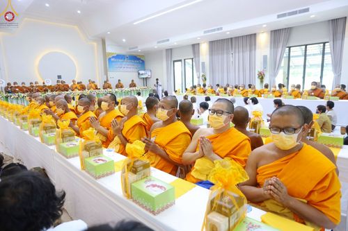 ภาพ No.50195:ประมวลภาพพิธีถวายมหาสังฆทาน 77 วัด ฉลองครบรอบ 7 ปี ศูนย์ปฏิบัติธรรมพัทลุง