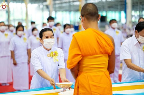 ภาพ No.48556:ประมวลภาพพิธีรำลึกถึงนักสร้างบารมี ในวันมหารำลึก ครั้งที่ 32 ณ วัดพระธรรมกาย