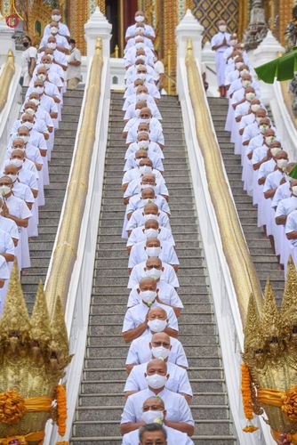 ภาพ No.48029:ประมวลภาพพิธีเวียนประทักษิณ และบรรพชาอุปสมบท รุ่นเข้าพรรษา ปี 2565
