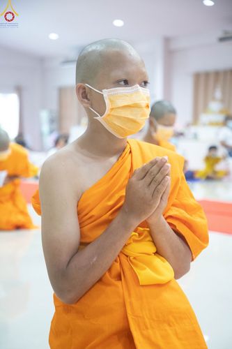 ภาพ No.44635:ประมวลภาพพิธีบรรพชา โครงการบรรพชาสามเณรฟื้นฟูพระพุทธศาสนาทั่วไทย ณ ธุดงคสถานสุราษฎร์ธานี