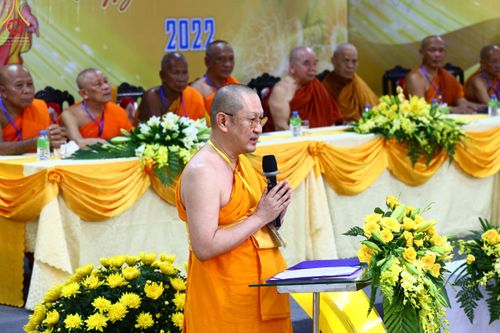 ภาพ No.46044:ประมวลภาพพิธีถวายพระบรมสารีริกธาตุ และบรรจุรัตนชาติเพื่อประดิษฐานเจดีย์ 3 แห่งในประเทศเวียดนาม พ.ศ. 2565