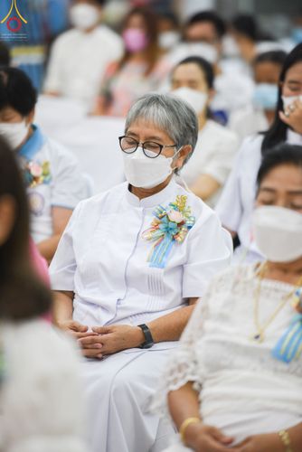 ภาพ No.49770:ประมวลภาพพิธีสักการะรูปหล่อพระมงคลเทพมุนี หลวงปู่วัดปากน้ำ ณ ห้างทวีกิจคอมเพล็กซ์ อ.เมือง จ.สระบุรี