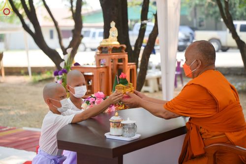 ภาพ No.44653:ประมวลภาพพิธีบรรพชา ในโครงการบรรพชาสามเณร ฟื้นฟูพระพุทธศาสนาทั่วไทย ณ ศูนย์ปฏิบัติธรรมท่าม่วง