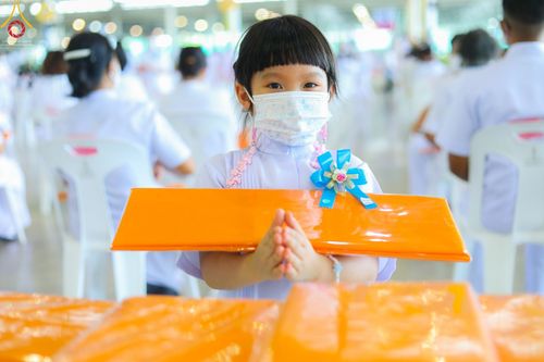 ภาพ No.46825:ประมวลภาพพิธีทอดผ้าป่าธรรมชัย ณ วัดพระธรรมกาย (5 มิถุนายน พ.ศ. 2565)