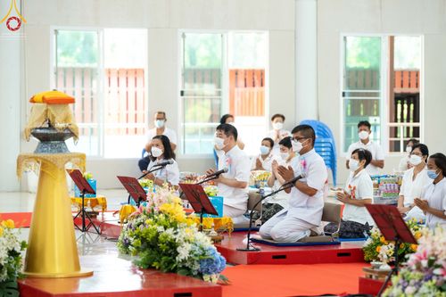 ภาพ No.45357:ประมวลภาพพิธีตักบาตรสามเณรใหม่ โครงการบรรพชาสามเณรฟื้นฟูพระพุทธศาสนาทั่วไทย ณ ศูนย์อบรมเยาวชนนครปฐม