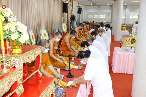 ภาพ No.43743:วัดพระธรรมกาย เป็นเจ้าภาพพิธีบำเพ็ญกุศลสวดพระอภิธรรมอุทิศถวายแด่ พระเดชพระคุณพระธรรมวงศาจารย์ (นิมิตร จิตฺตทนฺตมหาเถร)