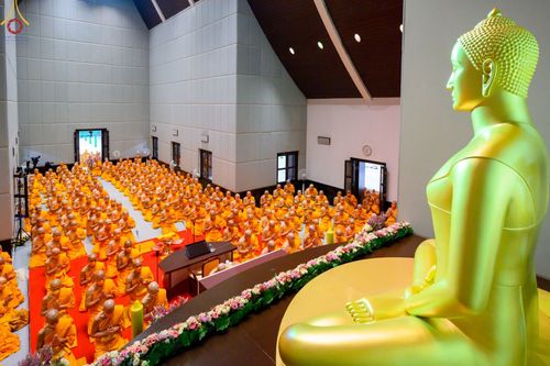 ภาพ No.55277:ประมวลภาพพิธีกรานกฐิน ของคณะสงฆ์ ณ วัดพระธรรมกาย (วันที่ 6 พฤศจิกายน พ.ศ. 2565)