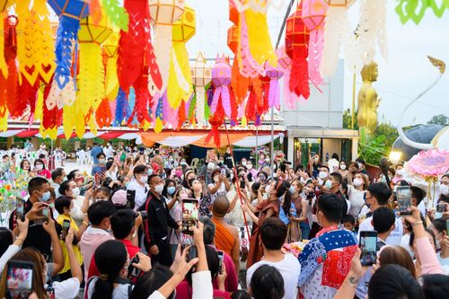 ภาพ No.53058:ประมวลภาพพิธีทอดกฐินสามัคคี ณ วัดพระยาสุเรนทร์ กรุงเทพมหานคร  (วันที่ 16 ตุลาคม พ.ศ. 2565)