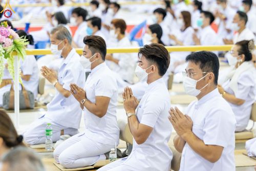 ภาพ No.52293:ประมวลภาพพิธีบูชาข้าวพระ (วันอาทิตย์ต้นเดือนตุลาคม) ณ วัดพระธรรมกาย จ.ปทุมธานี 