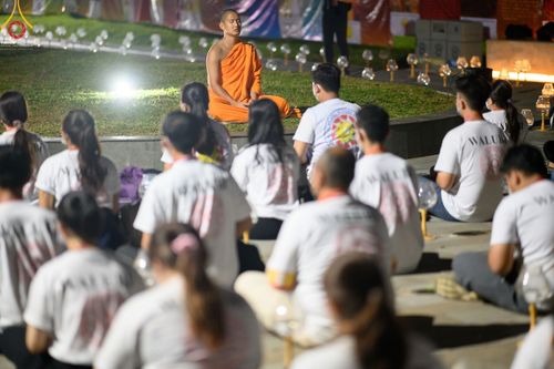 ภาพ No.46475:พิธีจุดโคมวิสาขประทีป วันวิสาขบูชา พ.ศ. 2565 ณ ประเทศอินโดนีเซีย