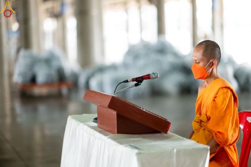 ภาพ No.49427:ประมวลภาพสาธุชนร่วมรับบุญ แกะถ่าน Led วันที่ 10 สิงหาคม พ.ศ. 2565 ณ วัดพระธรรมกาย