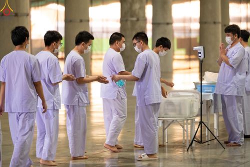 ภาพ No.47353:ประมวลภาพกิจวัตร-กิจกรรม ธรรมทายาท ในโครงการบรรพชาอุปสมบทหมู่ รุ่นเข้าพรรษา