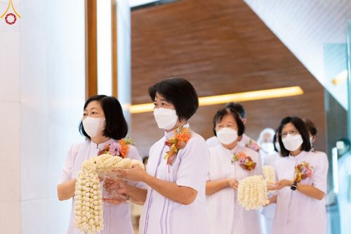 ภาพ No.50544:ประมวลภาพพิธีทอดผ้าป่าระบบไฟฟ้าถาวร ณ ศูนย์ปฏิบัติธรรมพระมงคลเทพมุนี