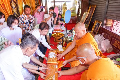 ภาพ No.52783:ประมวลภาพพิธีทอดกฐินสามัคคี ณ วัดหันตรา จังหวัดพระนครศรีอยุธยา (วันที่ 13 ตุลาคม พ.ศ. 2565)