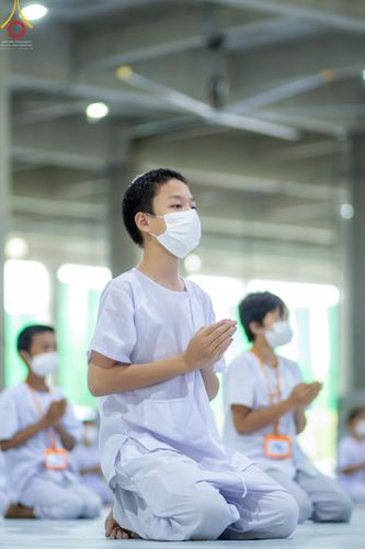 ภาพ No.43961:ประมวลภาพพิธีปลงผม โครงการบรรพชาสามเณรฟื้นฟูพระพุทธศาสนาทั่วไทย ณ ศูนย์อบรมวัดพระธรรมกาย