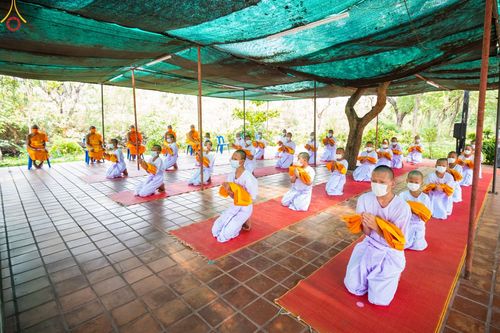 ภาพ No.44740:ประมวลภาพพิธีบรรพชา ในโครงการบรรพชาสามเณร ฟื้นฟูพระพุทธศาสนาทั่วไทย ณ เมืองโบราณ