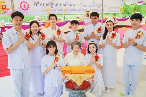 ภาพ No.53102:ประมวลภาพพิธีทอดกฐินสามัคคี ณ ศูนย์ปฏิบัติธรรมวิหารแดง จ.สระบุรี (วันที่ 15 ตุลาคม พ.ศ. 2565)