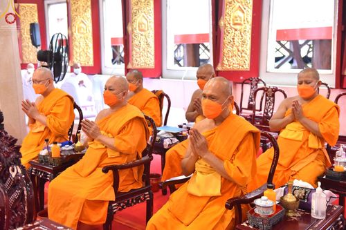 ภาพ No.51560:ประมวลภาพพิธีบำเพ็ญกุศลสวดพระอภิธรรม พระเทพวรเวที (บุญศรี ปุญฺญสิริ ป.ธ.4) อดีตผู้ช่วยเจ้าอาวาสวัดปากน้ำ