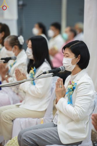 ภาพ No.49771:ประมวลภาพพิธีสักการะรูปหล่อพระมงคลเทพมุนี หลวงปู่วัดปากน้ำ ณ ห้างทวีกิจคอมเพล็กซ์ อ.เมือง จ.สระบุรี