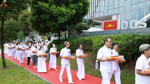 ภาพ No.55774:ประมวลภาพพิธีทอดกฐินสามัคคี ณ วัดพระธรรมกายสิงคโปร์ (วันที่ 23 ตุลาคม พ.ศ. 2565)
