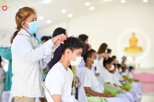 ภาพ No.44092:ประมวลภาพพิธีตัดปอยผมนาคธรรมทายาท ณ ศูนย์ปฏิบัติธรรมสระบุรี