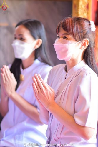 ภาพ No.40933:พิธีตัดปอยผม ปลงผม ขอขมารับผ้าไตรและพิธีบรรพชา ในโครงการอุปสมบท บูชาธรรมมหาปูชนียาจารย์ ประจำปี 2564 ชุดที่ 18