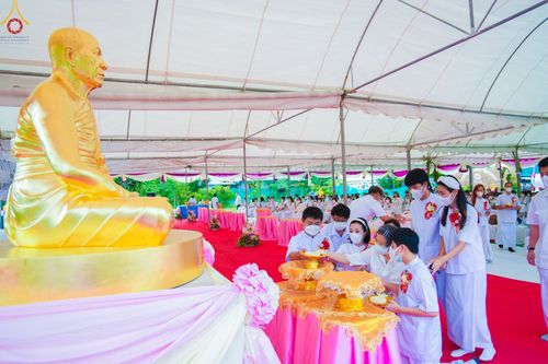 ภาพ No.53101:ประมวลภาพพิธีทอดกฐินสามัคคี ณ ศูนย์ปฏิบัติธรรมวิหารแดง จ.สระบุรี (วันที่ 15 ตุลาคม พ.ศ. 2565)
