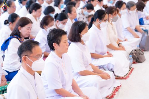 ภาพ No.48438:ประมวลภาพประธานมูลนิธิธรรมกายถวายเทียนพรรษา 43 วัด ในเขตจังหวัดไพลิน ประเทศกัมพูชา