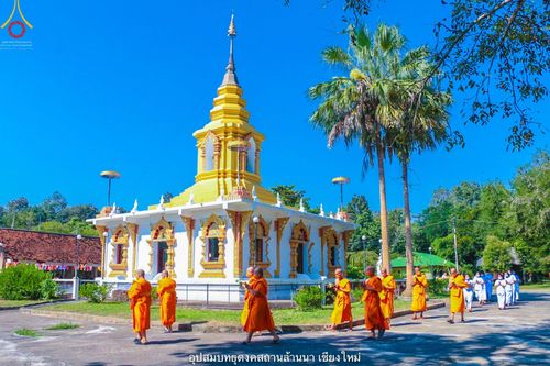 ภาพ No.40670:พิธีตัดปอยผม ปลงผม ขอขมารับผ้าไตรและพิธีบรรพชา ในโครงการอุปสมบท บูชาธรรมมหาปูชนียาจารย์ ประจำปี 2564 ชุดที่ 15