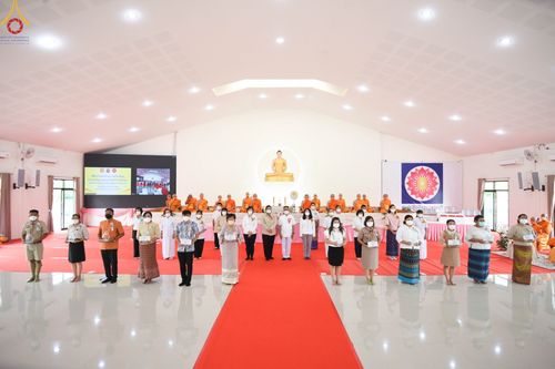 ภาพ No.43721:ประมวลภาพพิธีมอบโล่และใบประกาศเกียรติคุณ โครงการเจริญพุทธมนต์ บทธัมมจักกัปปวัตตนสูตร โรงเรียนที่มีผลการดำเนินกิจกรรมดีเด่น จังหวัดสระบุรี