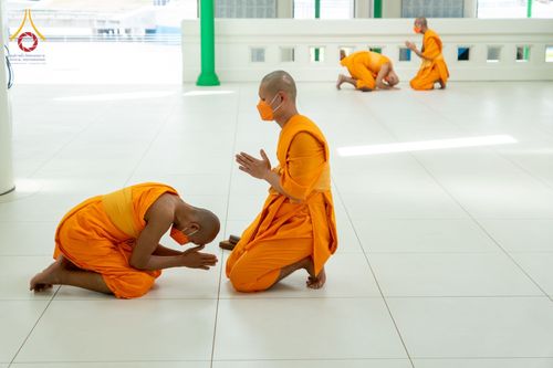 ภาพ No.48384:ประมวลภาพพิธีอธิษฐานพรรษาของคณะสงฆ์ วัดพระธรรมกาย ปีพุทธศักราช 2565