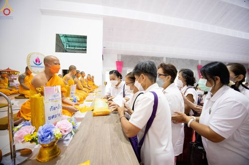 ภาพ No.53728:ประมวลภาพพิธีทอดกฐินสามัคคี ณ ศูนย์อบรมเยาวชนลาดหลุมแก้ว จ.ปทุมธานี (วันที่ 16 ตุลาคม พ.ศ. 2565)