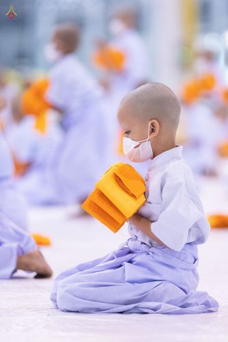 ภาพ No.44311:ประมวลภาพพิธีบรรพชา และพิธีถวายบาตร โครงการบวชภาคฤดูร้อน พ.ศ. 2565