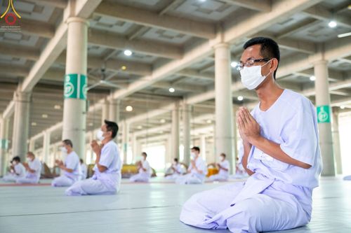 ภาพ No.44140:ประมวลภาพพิธีตัดปอยผมนาคธรรมทายาท รุ่นวันคุ้มครองโลกเฟส 2  ณ วัดพระธรรมกาย