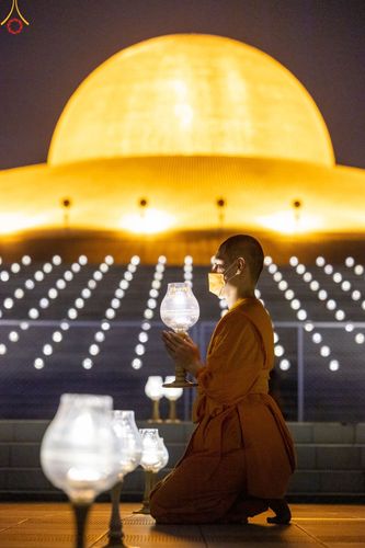 ภาพ No.49071:ประมวลภาพพิธีจุดประทีป  ในวันสมาธิโลก (วันเสาร์ที่ 6 สิงหาคม พ.ศ. 2565)