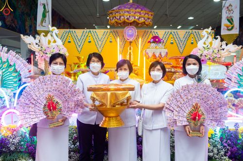 ภาพ No.53263:ประมวลภาพพิธีทอดกฐินสามัคคี ณ วัดโบสถ์บน จ.นนทบุรี