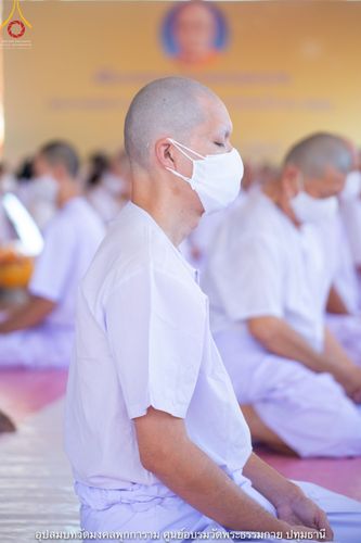 ภาพ No.40344:พิธีตัดปอยผม ปลงผม ขอขมารับผ้าไตรและพิธีบรรพชา ในโครงการอุปสมบท บูชาธรรมมหาปูชนียาจารย์ ประจำปี 2564 ชุดที่ 12